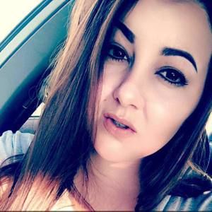 Meet your Posher, Leandra